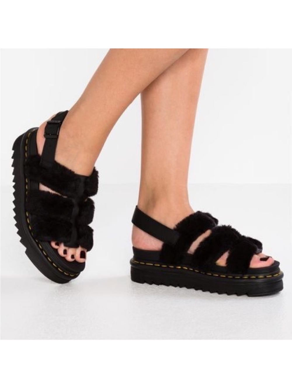 Dr. Martens Yelena Black Teddy Faux Fur Strap Lug Sole‎ Sandals Size 8